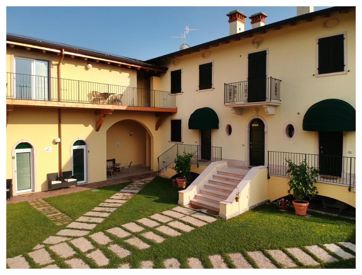Villa Benvenuto Costermano Eksteriør billede