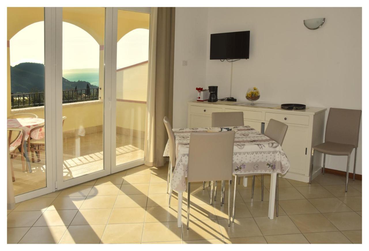 Villa Benvenuto Costermano Eksteriør billede