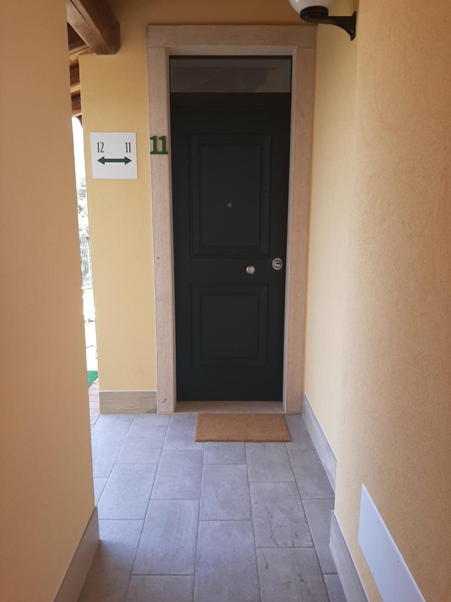 Villa Benvenuto Costermano Værelse billede