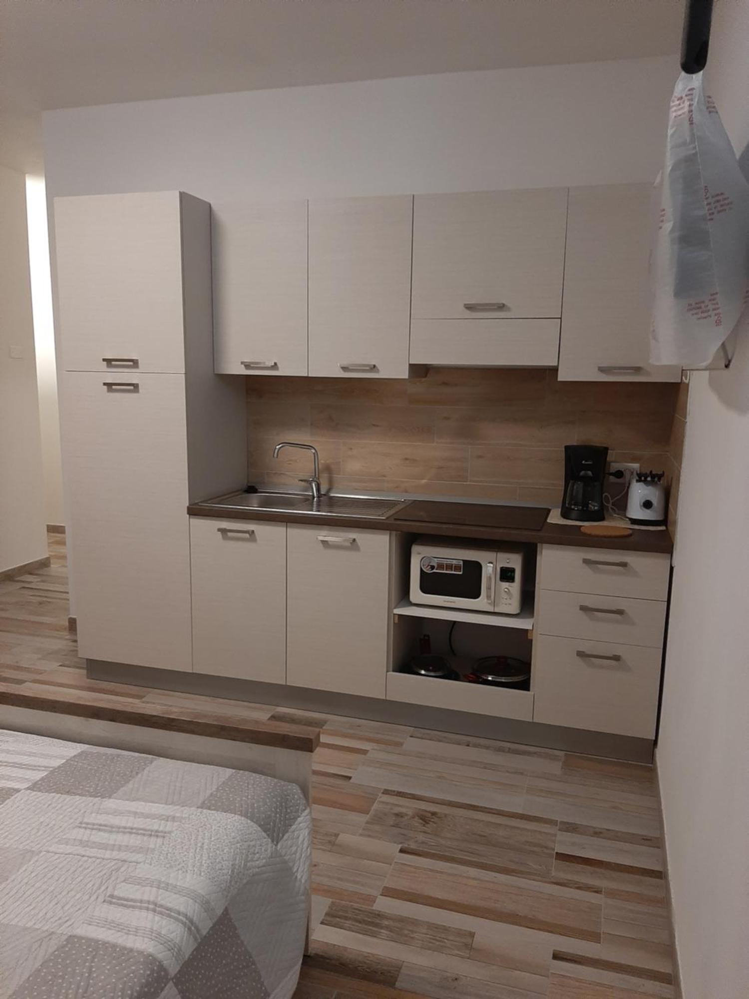 Villa Benvenuto Costermano Værelse billede
